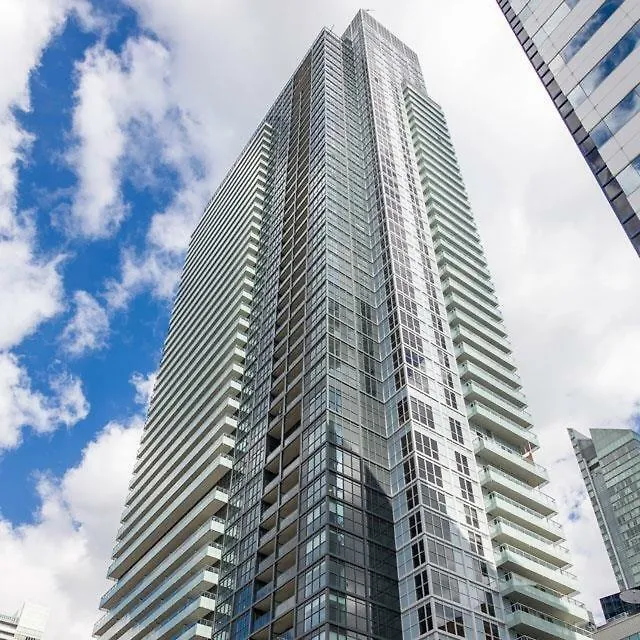 Luxury Condo On Cn Tower Τορόντο 0*,